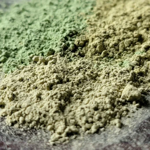 هل مسحوق السدر هو نفسه مسحوق الحناء؟